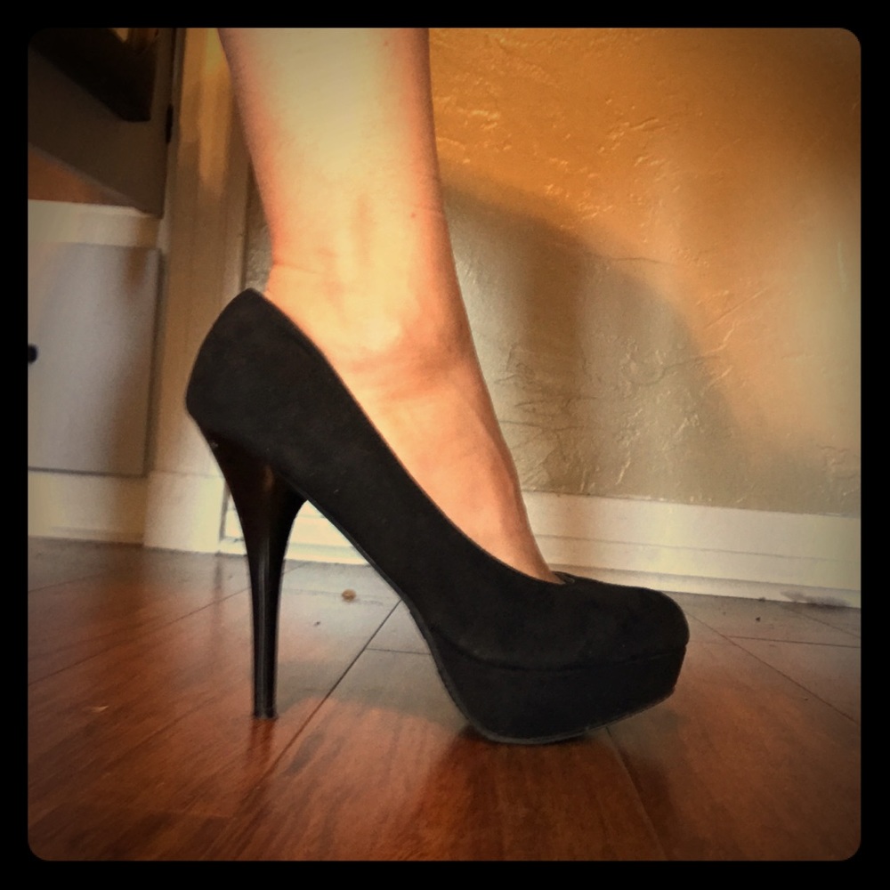 Sexy black platform heels